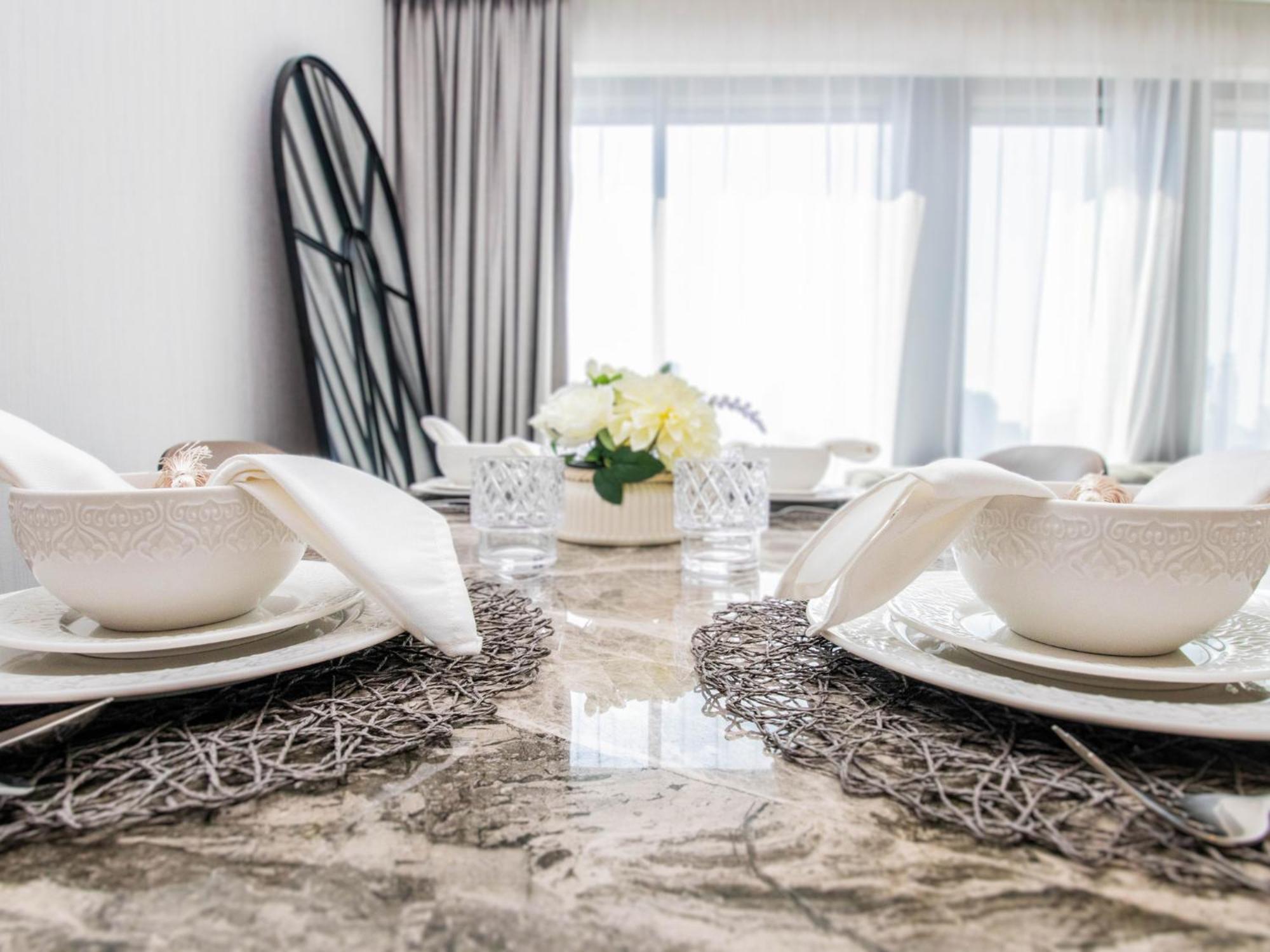 Burj Royale - New Luxe 2br With Full Burj Khalifa & Fountain Views, 2min To Mall *