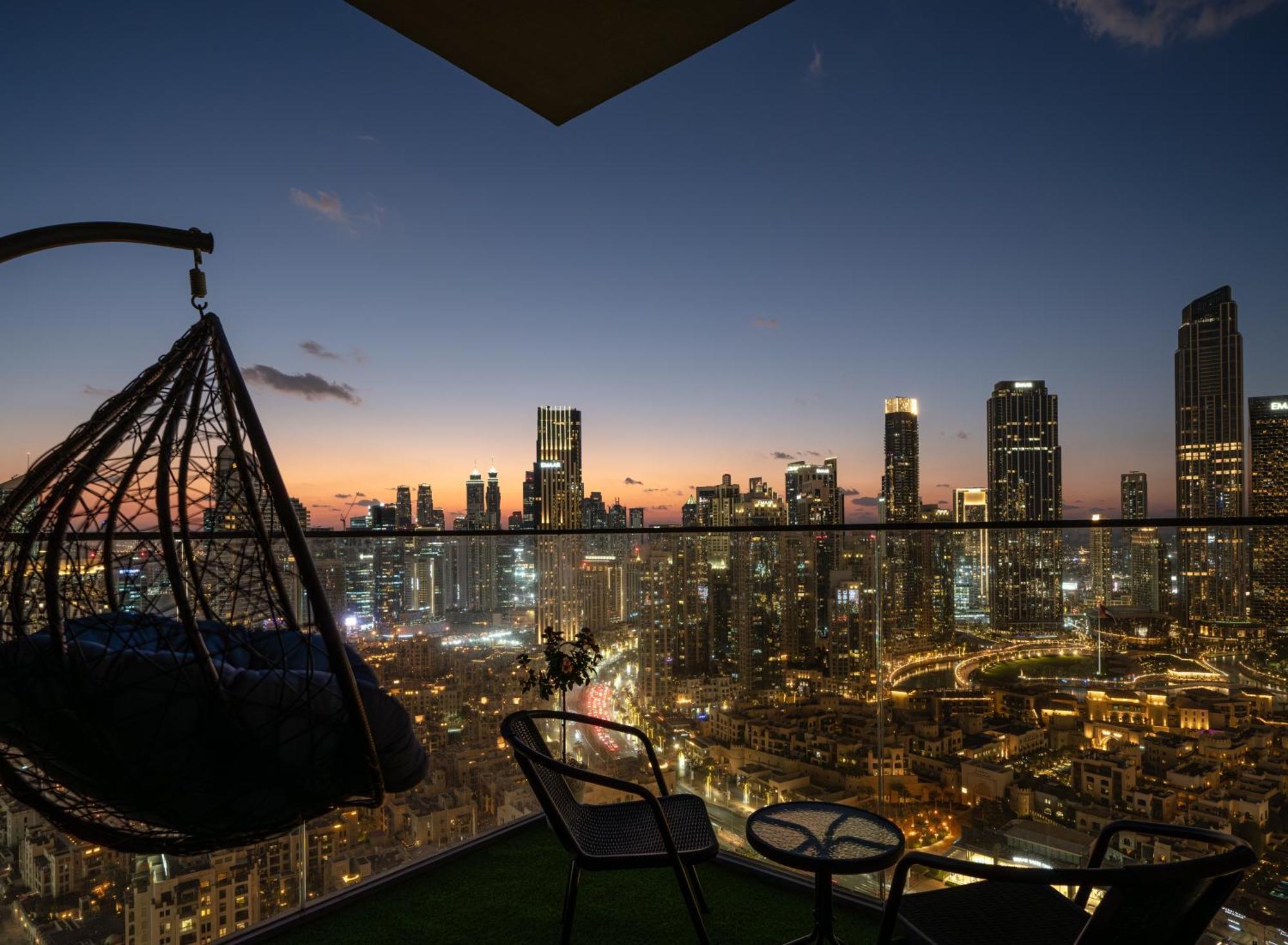Burj Royale - New Luxe 2br With Full Burj Khalifa & Fountain Views, 2min To Mall *